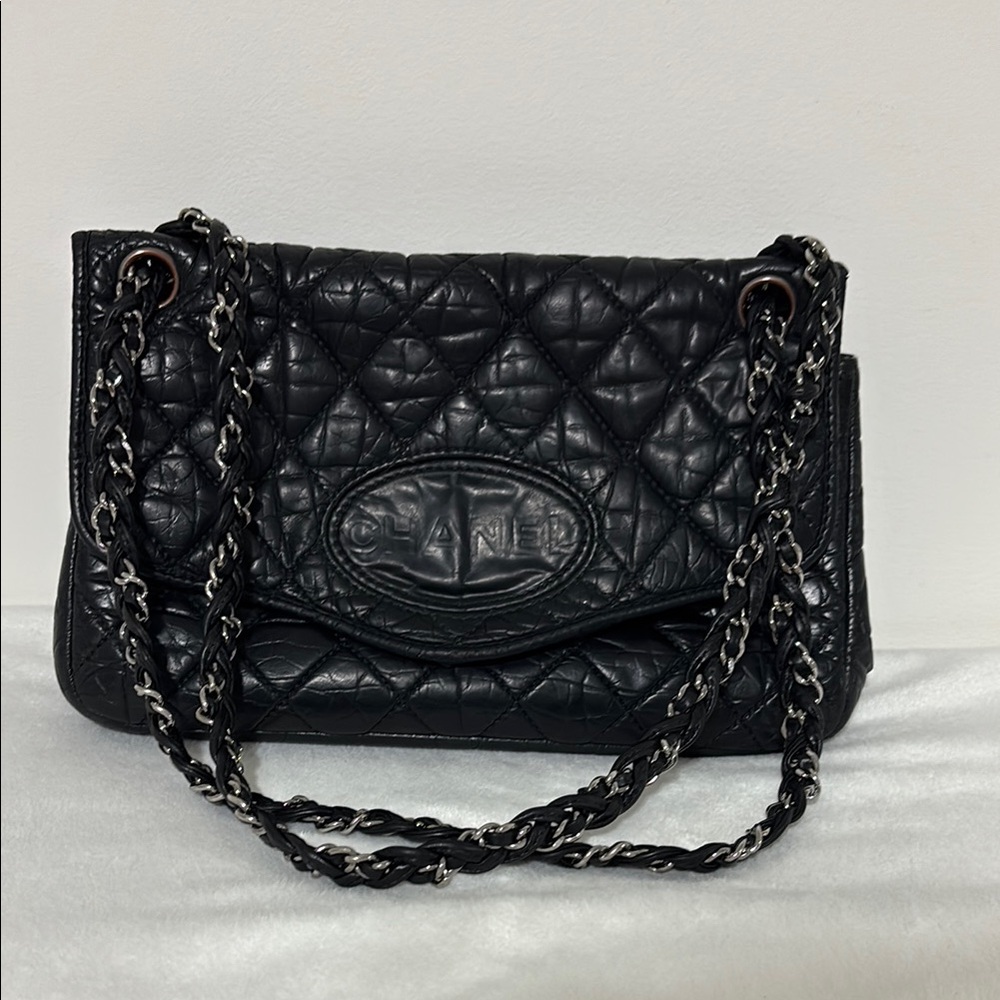 Chanel Authentic 2005 Bubble Shoulder Bag with Chain Strap - Picture 1 of 16